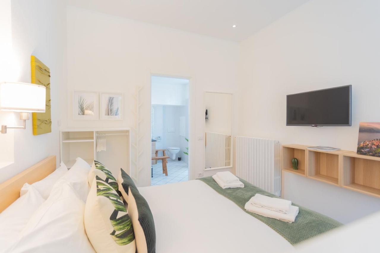 Enchanted Como Lake - Tremezzo Apartments By Rent All Como Exterior photo